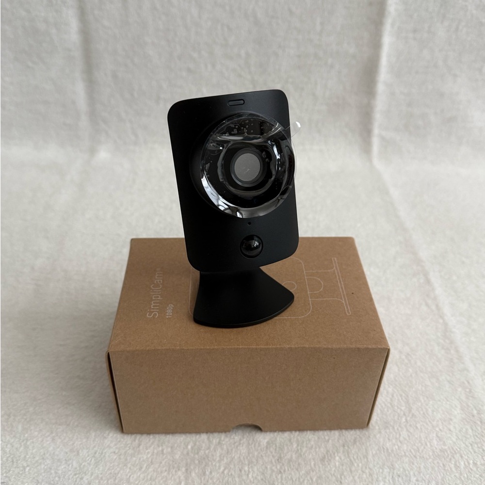 SimpliSafe Black Simplicam Indoor Wired Home Security Camera NWT